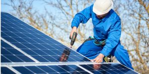 Installation Maintenance Panneaux Solaires Photovoltaïques à Hyemondans